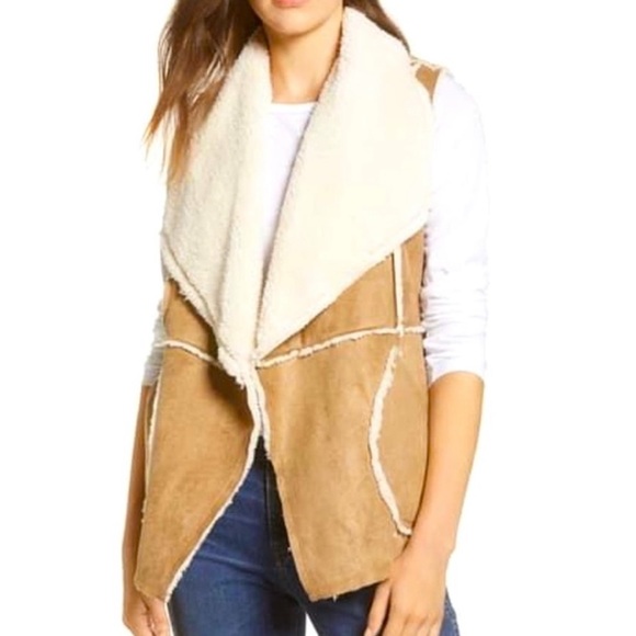Caslon Jackets & Blazers - Caslon shearling faux fur vest